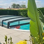 Le Pavachon Familiale Piscine Privée Chauffée - Aux Portes Du Puy Dufou *