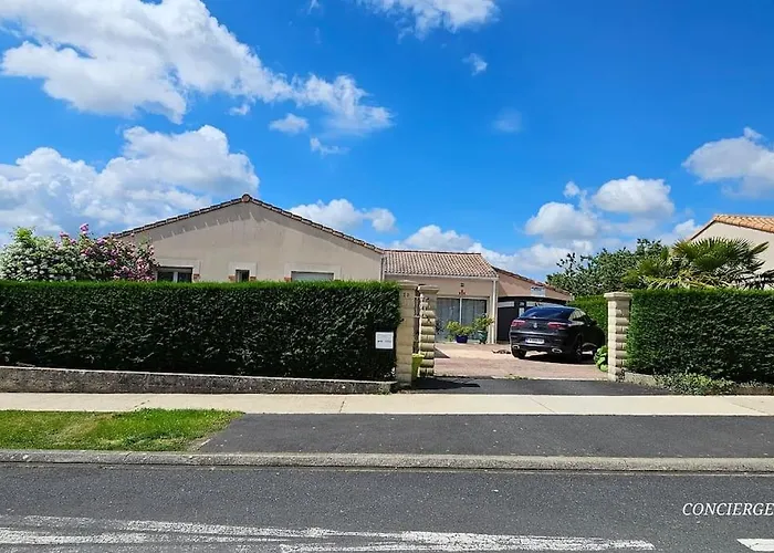 Σπίτι διακοπών Le Pavachon Familiale Piscine Privee Chauffee - Aux Portes Du Puy Dufou *