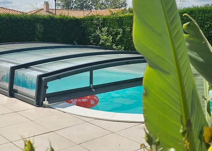 Le Pavachon Familiale Piscine Privee Chauffee - Aux Portes Du Puy Dufou *