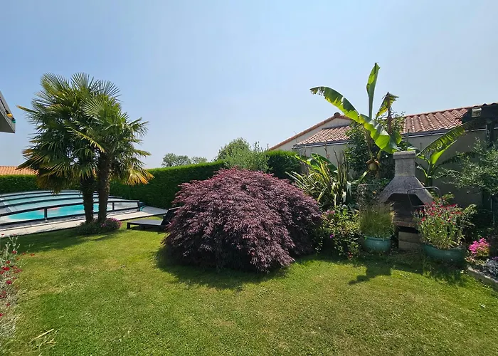 Σπίτι διακοπών Le Pavachon Familiale Piscine Privee Chauffee - Aux Portes Du Puy Dufou